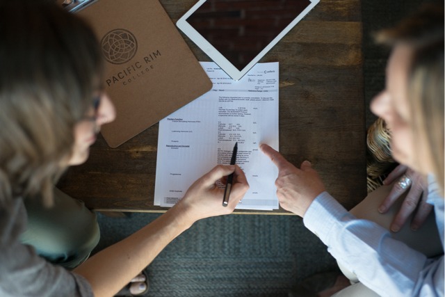 Diagnostic laboratory tests can uncover treatments for female hormonal health.