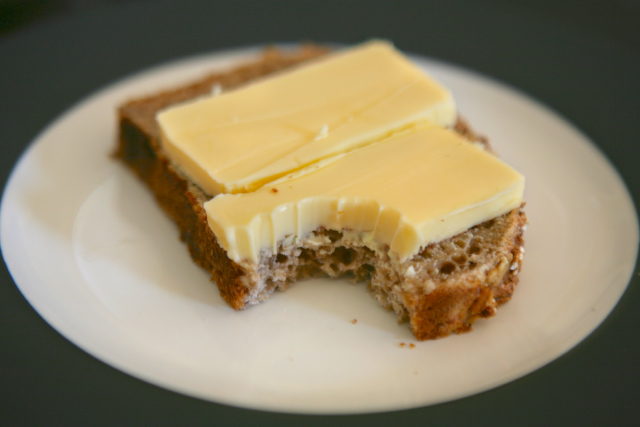 Learn an ancestral approach to diet, which includes animal fats, whole grains, enzyme-enriched foods and nourishing bone broths.